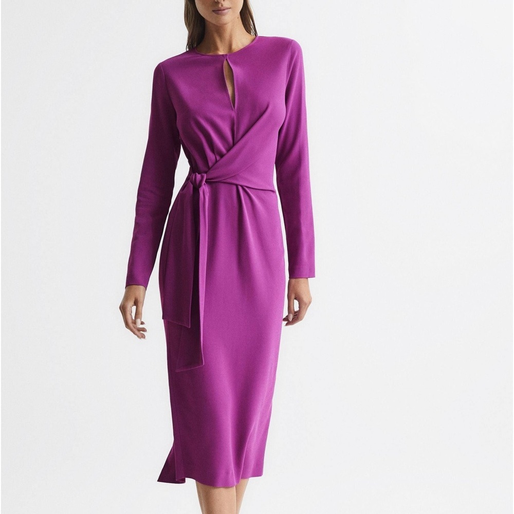VALENTINA
TIE WAIST BODYCON MIDI DRESS